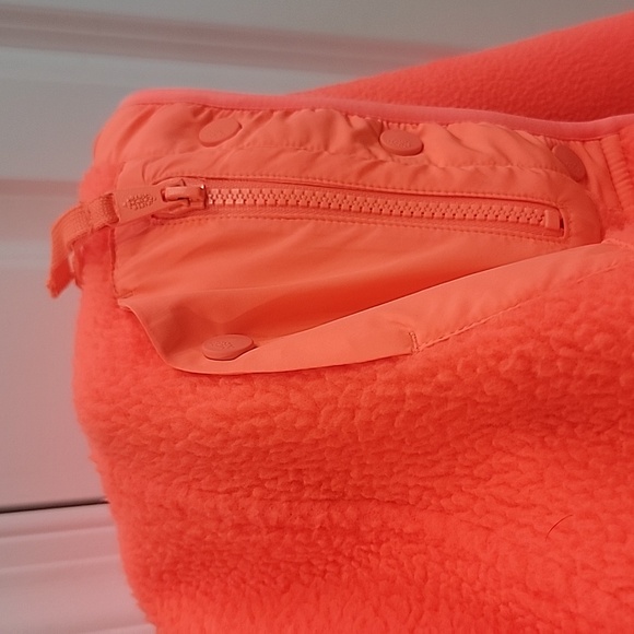 NWT Women's FREE PEOPLE Movement Sherpa Fleece Jacket - Picture 9 of 9